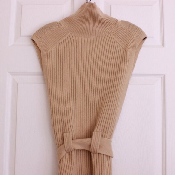 NWOT COS Cable Knit Wool Roll-Neck Turtleneck Belted Vest Camel Brown - Picture 10 of 11